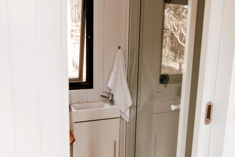 Tiny Houses (Australia, Girvan, New South Wales)