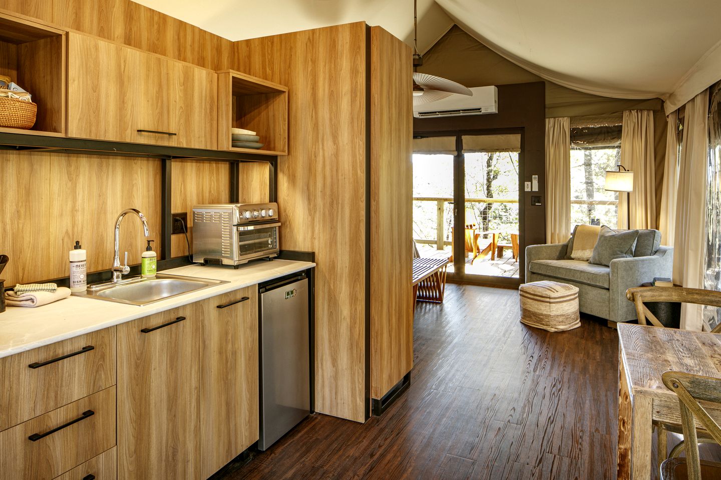 Secluded Glamping Tree Tent with Outdoor Soaking Tub & Private Pizza Oven Near Waterfalls, Zirconia, NC