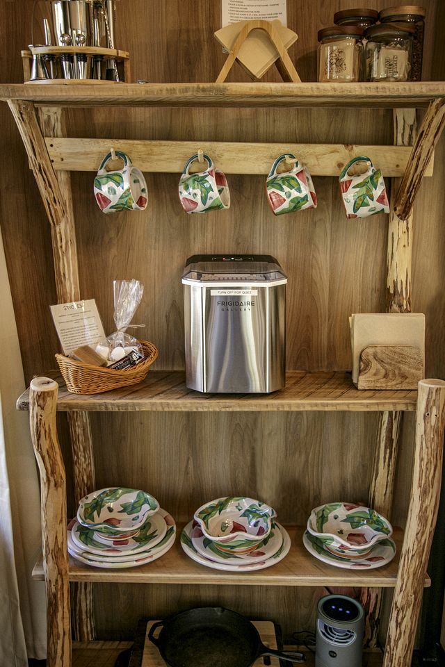 Secluded Glamping Tree Tent with Outdoor Soaking Tub & Private Pizza Oven Near Waterfalls, Zirconia, NC