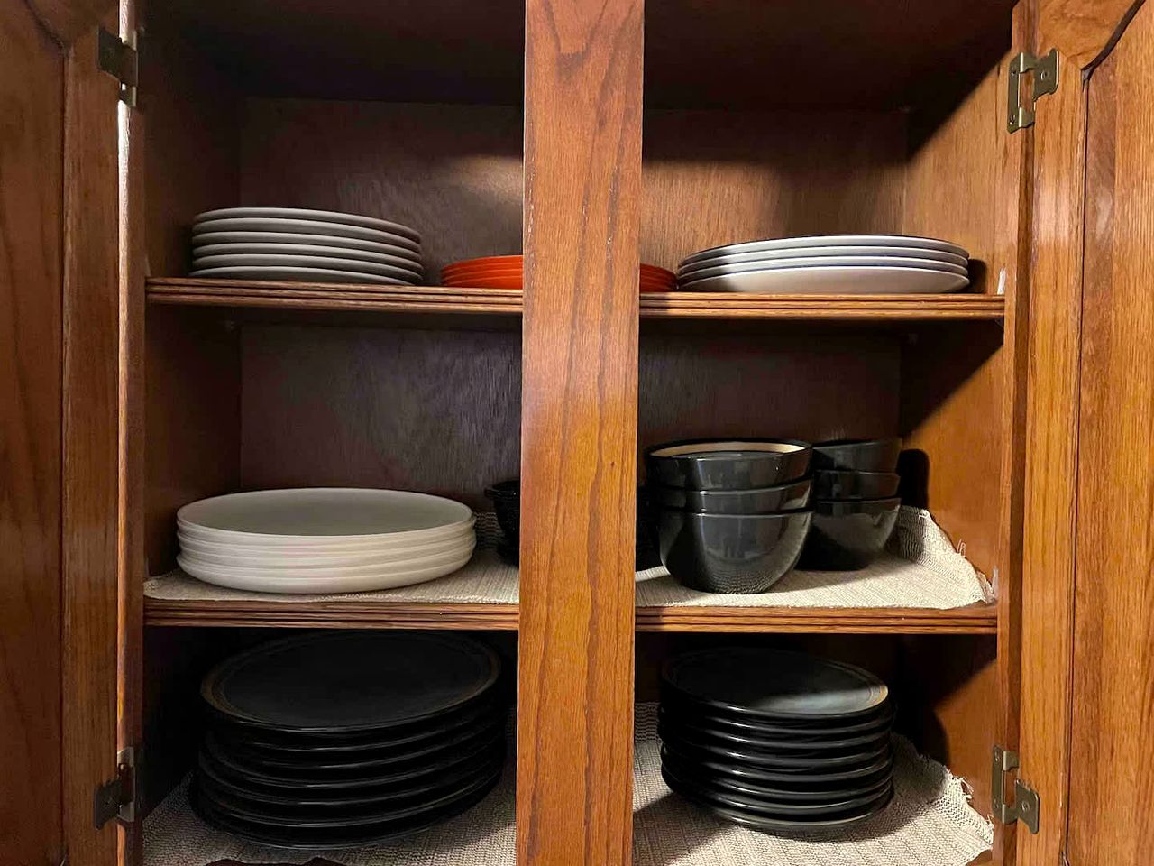 Charming Dog-Friendly Mountain Cabin with Fire Pit & Screened Porch Near Berkeley Springs | West Virginia