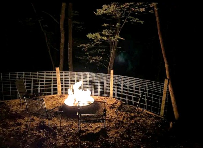 Hilltop Hideaway, Cabins, Ellijay, United States of America Glamping Hub