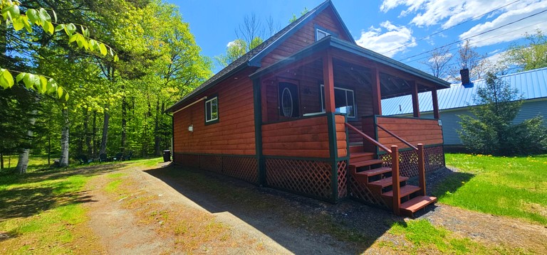 Cabins (United States of America, Greenville, Maine)