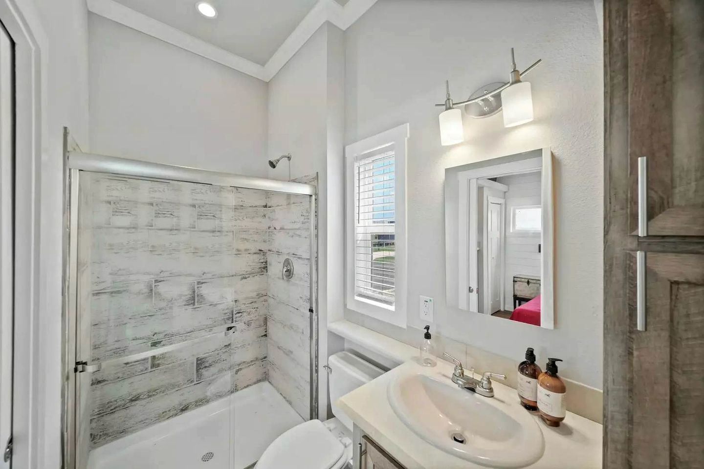 Cozy Tiny Home Retreat with Pool and Resort Access Near Fredericksburg, TX