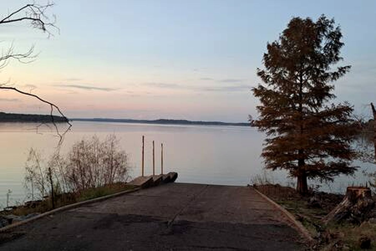 Newly Renovated Cabin Perfect for a Lake and Peaceful Retreat in Texas