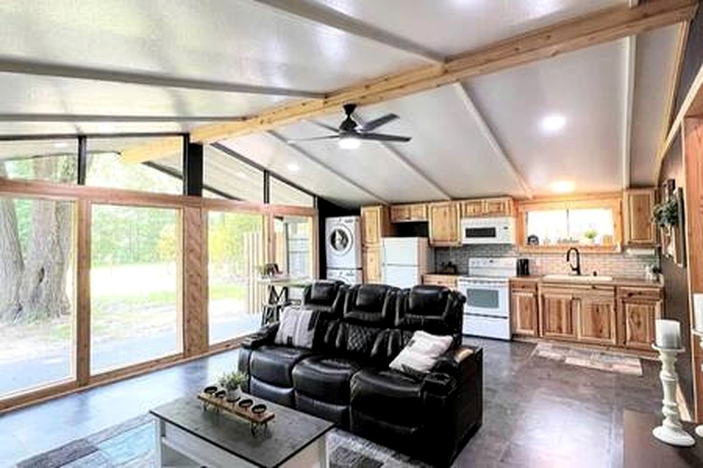 Newly Renovated Cabin Perfect for a Lake and Peaceful Retreat in Texas