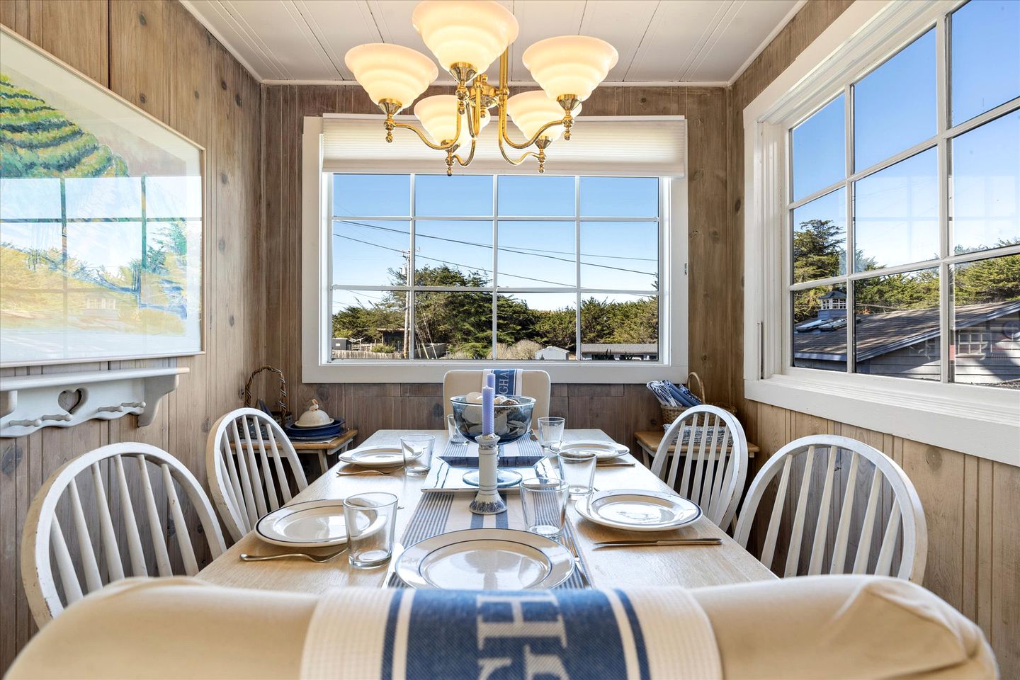 Stunning Vacation Rental, Walking Distance from the Beach in Bodega Bay, California