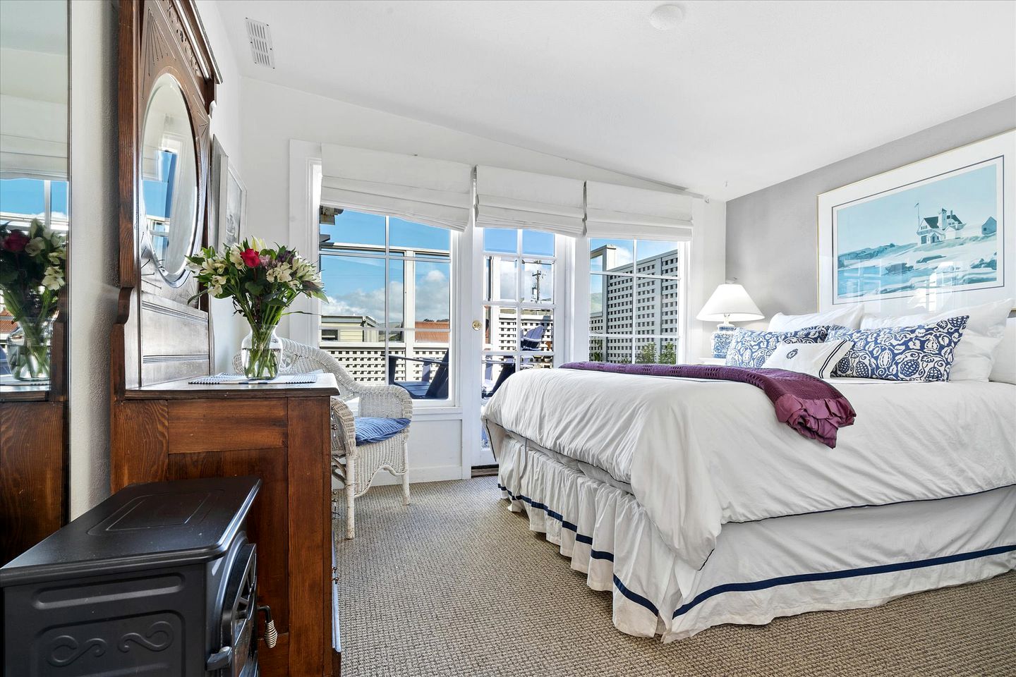 Stunning Vacation Rental, Walking Distance from the Beach in Bodega Bay, California