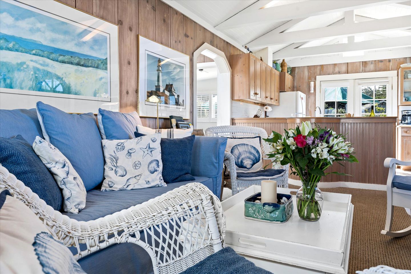 Stunning Vacation Rental, Walking Distance from the Beach in Bodega Bay, California