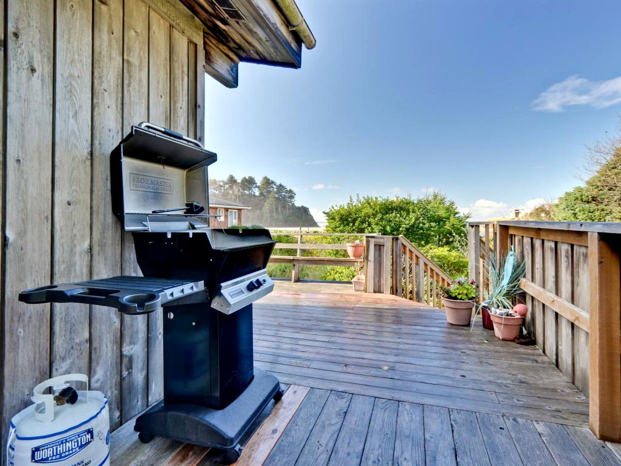 DogFriendly Cabin near Pacific City, Oregon