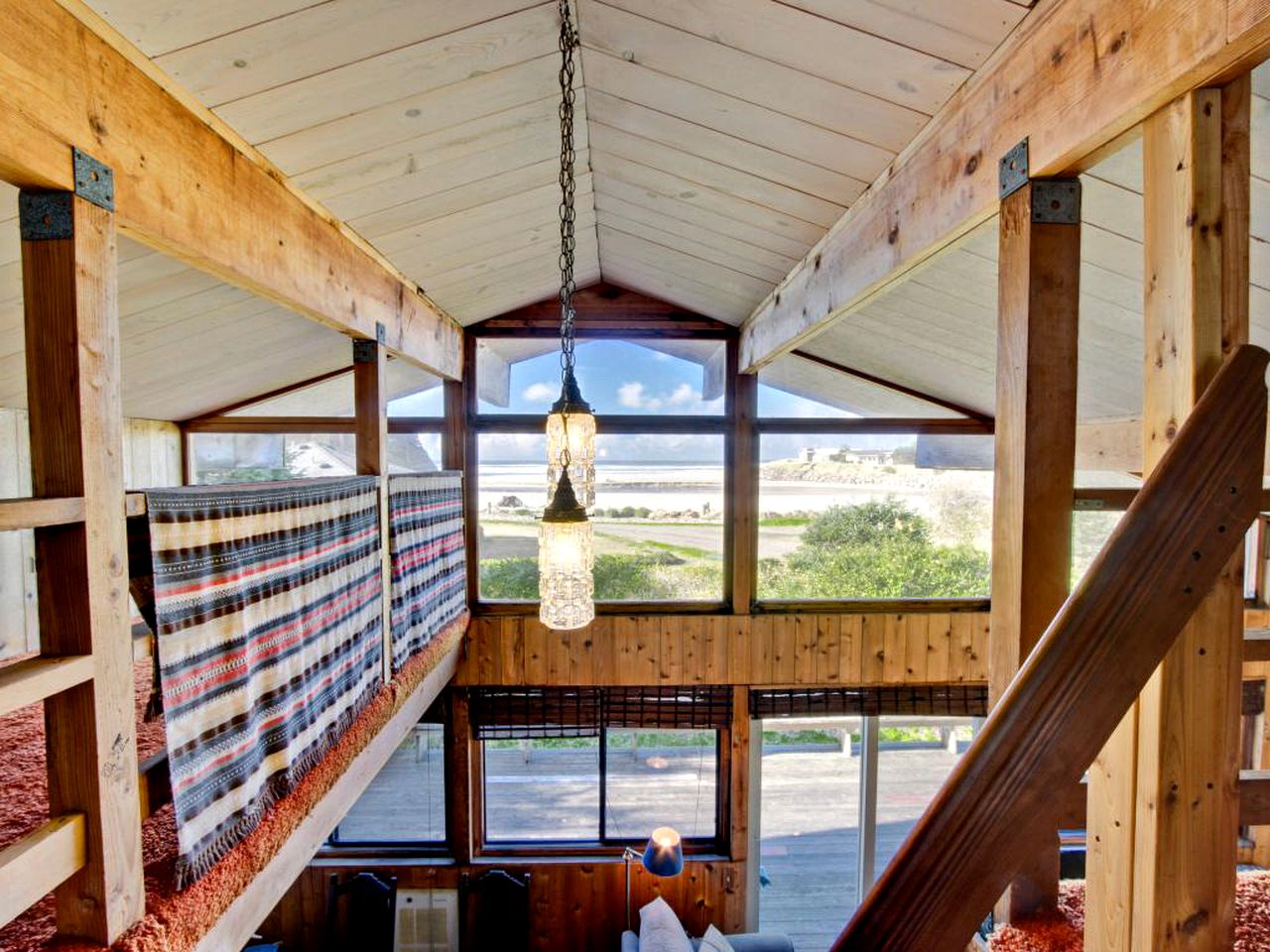 DogFriendly Cabin near Pacific City, Oregon