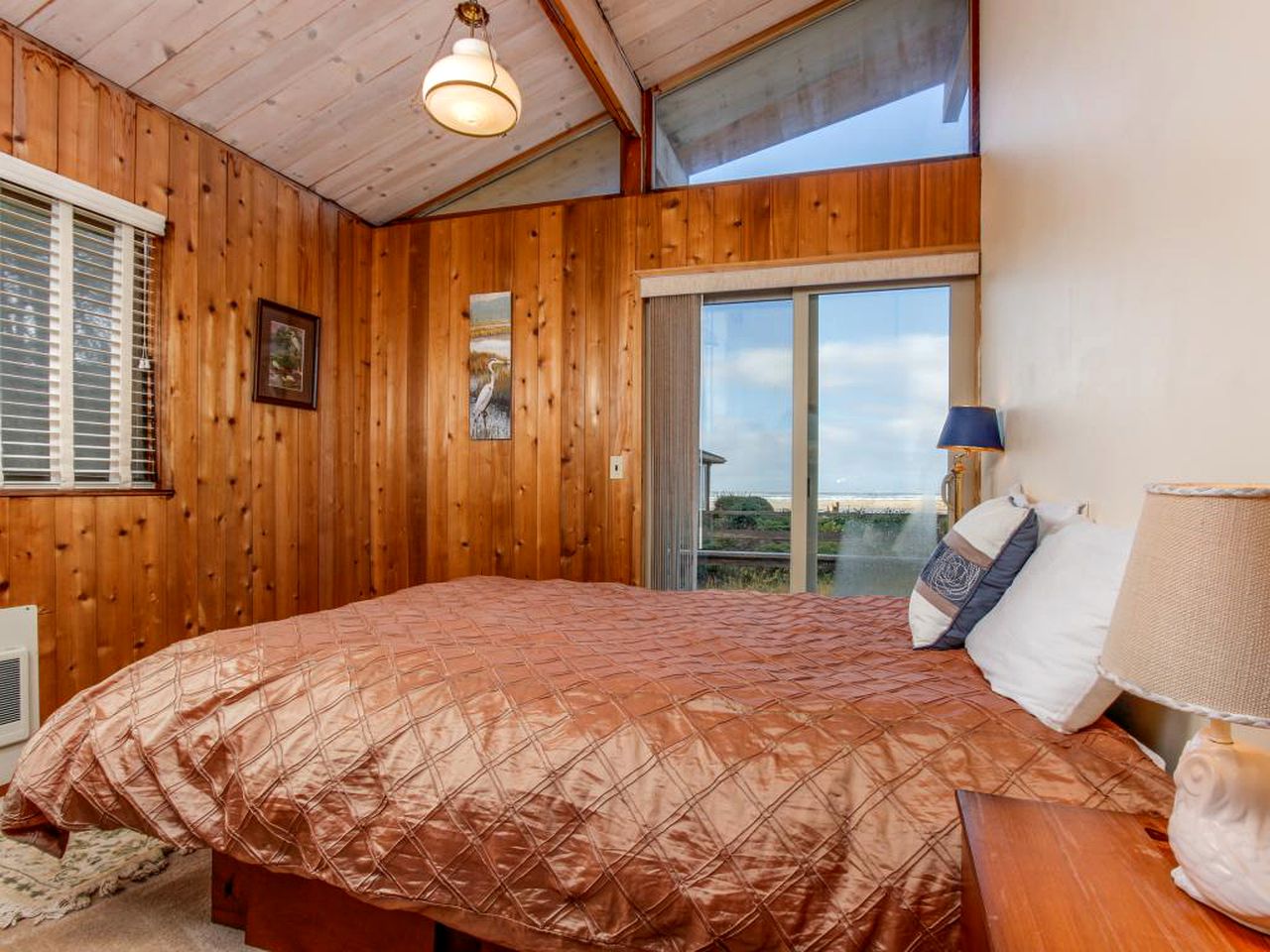 DogFriendly Cabin near Pacific City, Oregon
