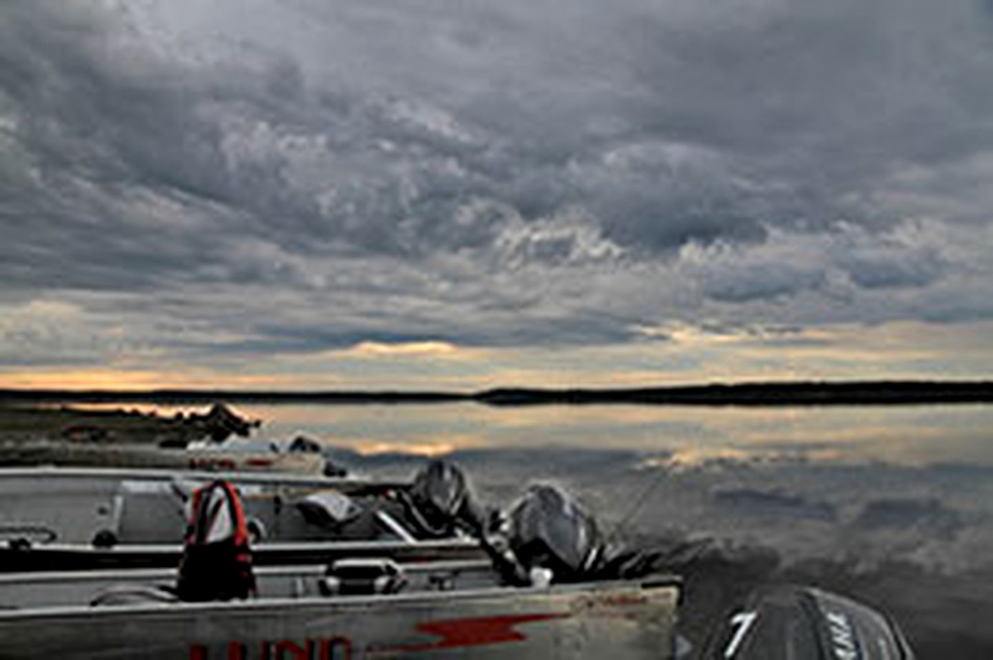 Waterfront Getaway on Lake St. Joseph in Pickle Lake, Ontario