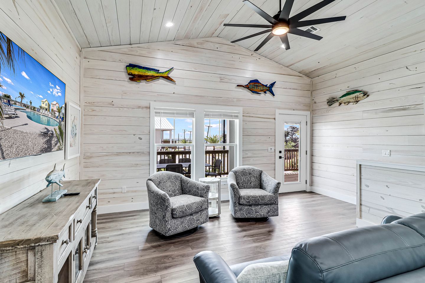 Getaways to this Stunning Rental in Rockport with Pool Access, for Family Glamping in Texas