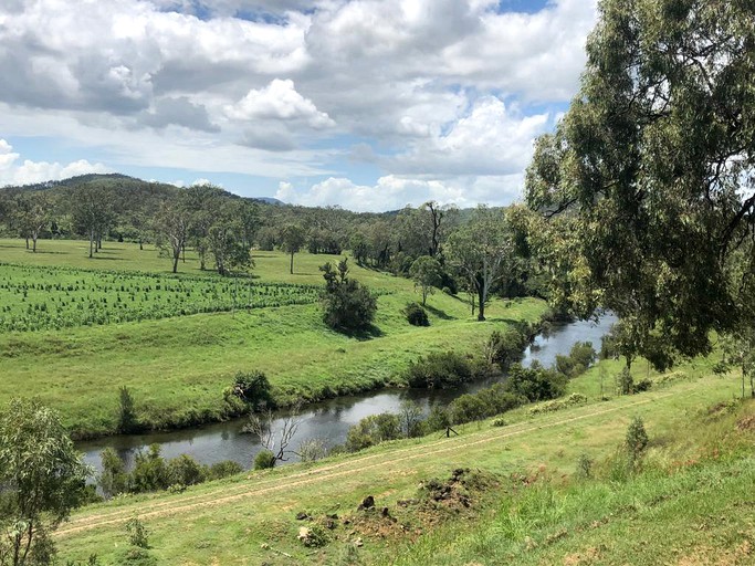 Fitzgerald Rentals Creekbend, Cottages, Kilkivan, Australia
