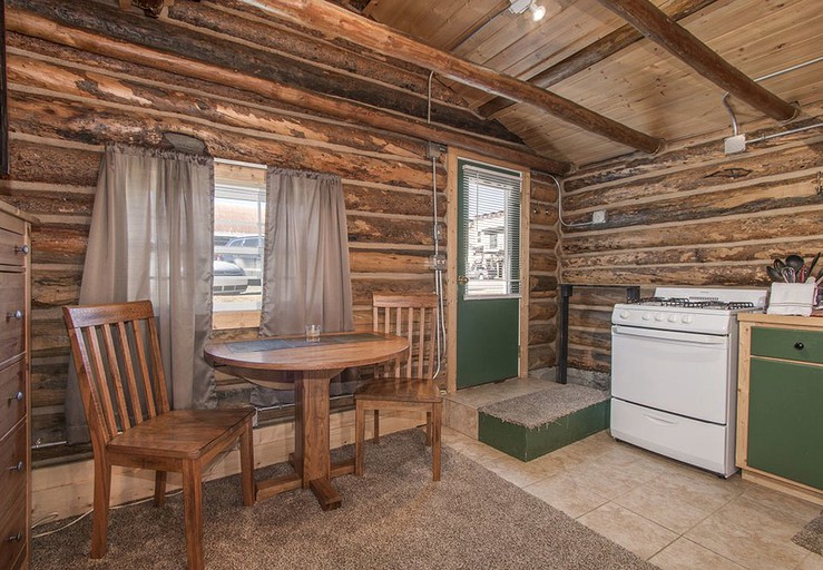 Cabins (Frisco, Colorado, United States)