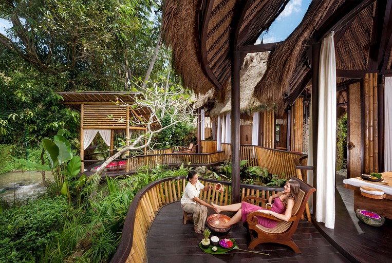 Huts (Ubud, Bali, Indonesia)