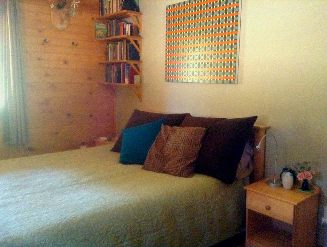 Stylish Artistic Cabin Vacation Rental near Sequoia Kings National Park