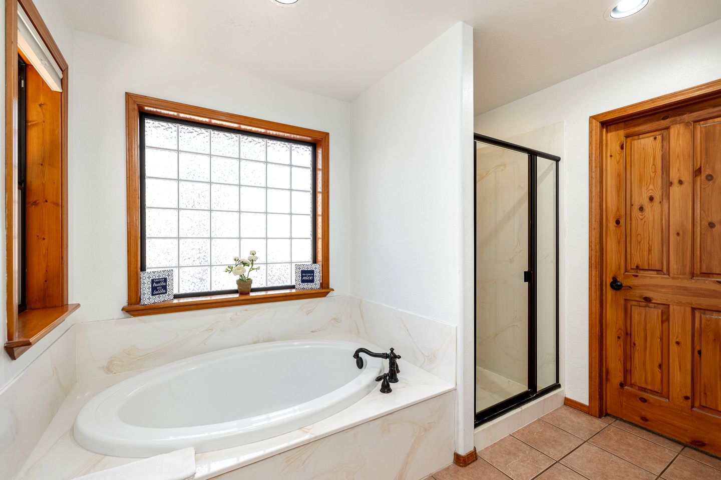 Whispering Pines Chalet in Flagstaff, AZ