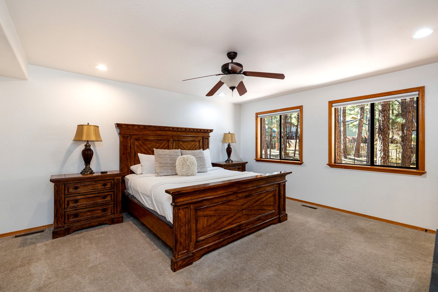 Whispering Pines Chalet in Flagstaff, AZ