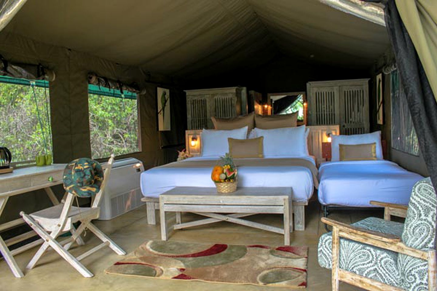 Luxury Eco-Friendly Safari Tent with a Shared Infinity Pool in Wirawila, Sri Lanka