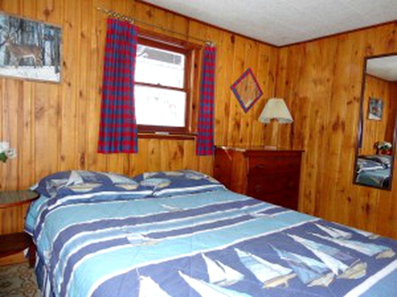 Secluded Cabin Rental Nestled in the Woodlands near Eagle River, Northern Wisconsin