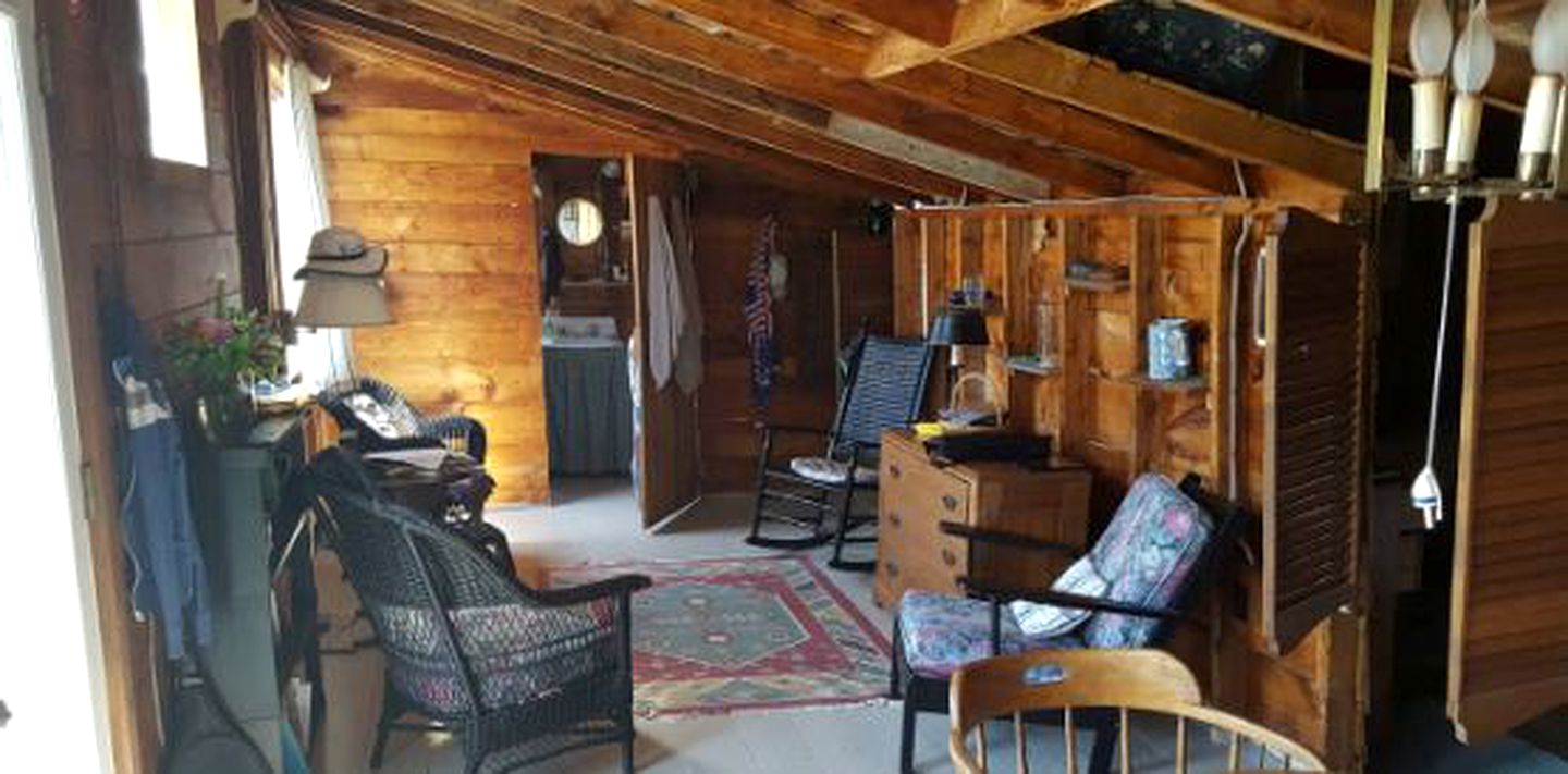 Beachfront Cottage Rental by a Swimming Beach in Friendship, Maine