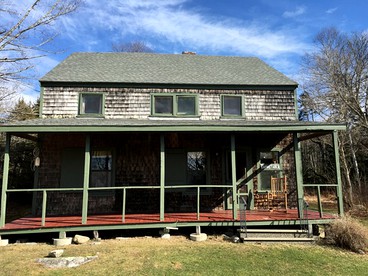 Hillside Cottage Rental with Ocean Views near Hog Island, Maine photo 3
