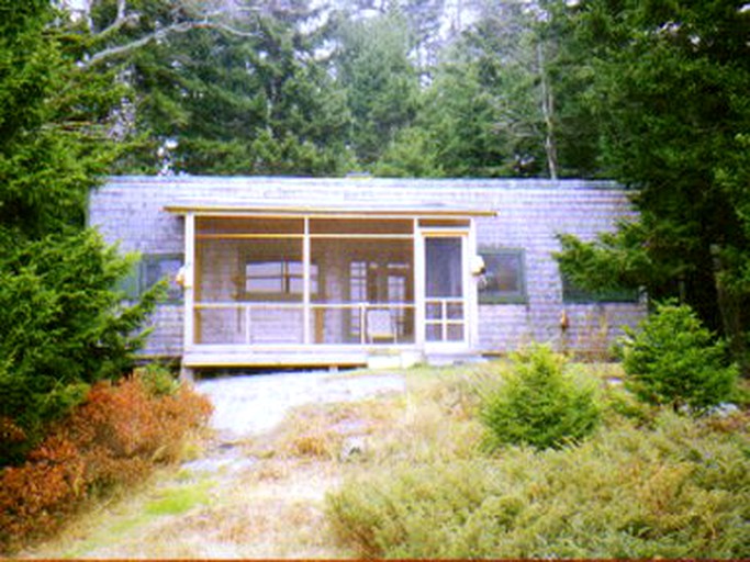 Cottages (Friendship, Maine, United States)