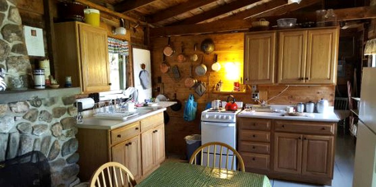 Cottages (Friendship, Maine, United States)