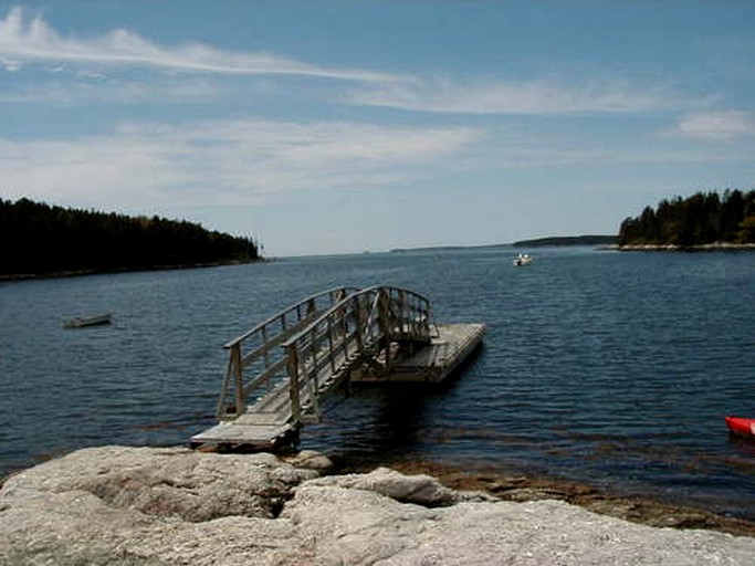 Cottages (Friendship, Maine, United States)
