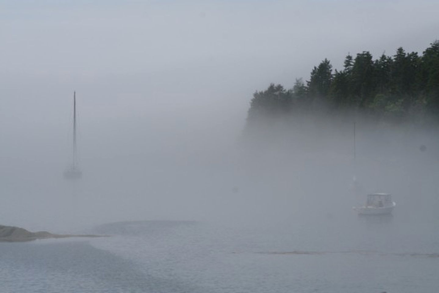 Oceanfront Cottage Rental with 300-Degree Views on Muscongus Bay, Maine