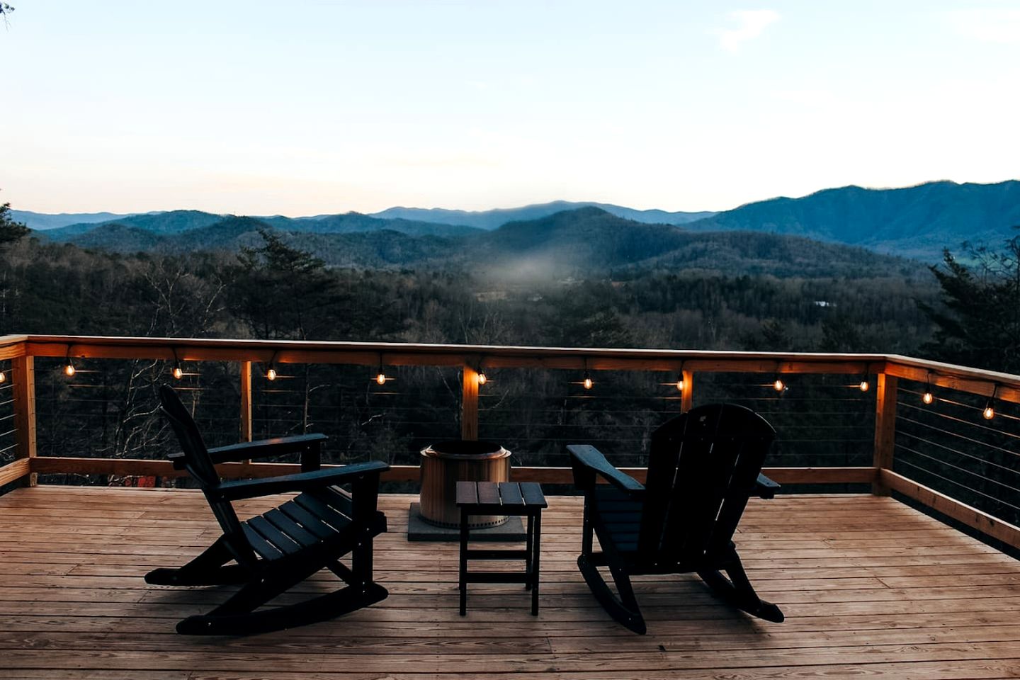 Luxury Safari Tent Near Great Smoky Mountains, Tennessee