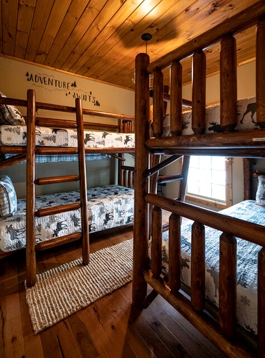 Cabins (United States of America, Topton, North Carolina)