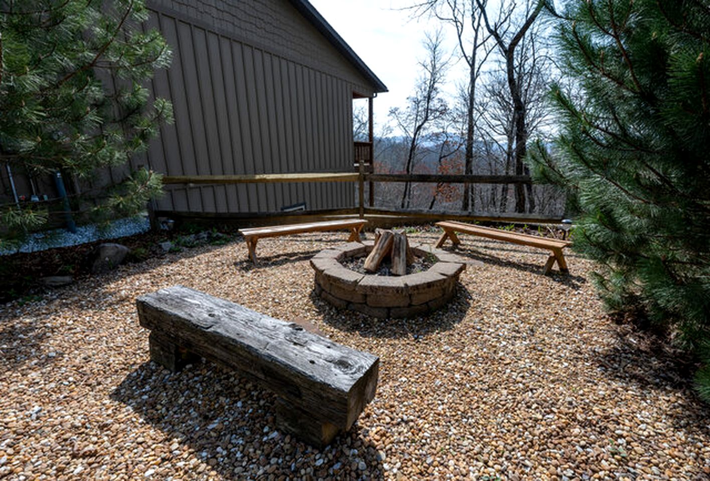 Lake Cabin Fully Equipped Ideal for Big Families in Topton, North Carolina