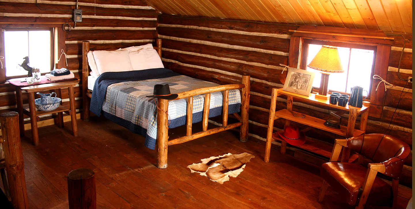 Rustic Pet-Friendly Cabins on Working Horse Ranch near 70 Mile House, British Columbia