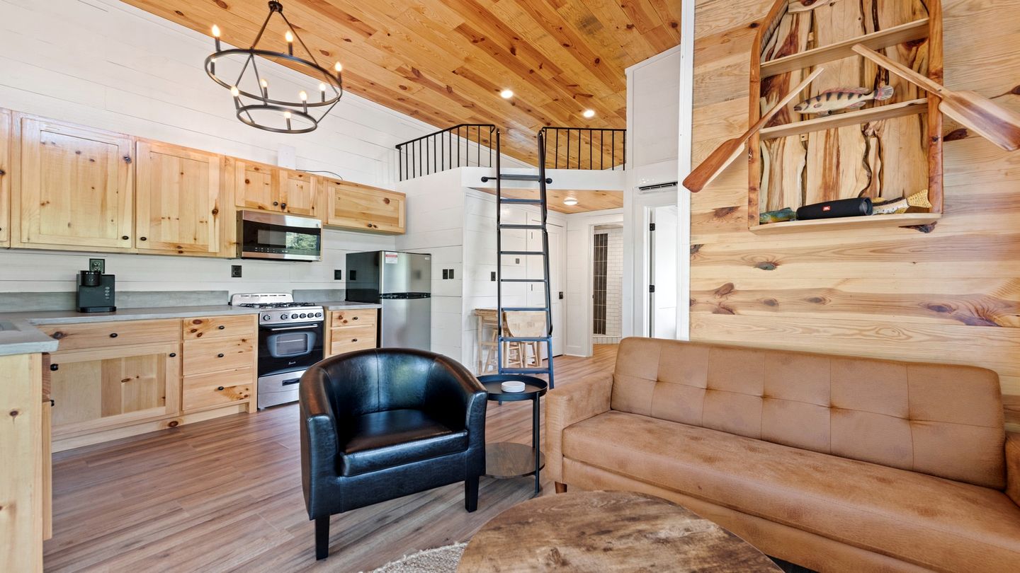 Amazing Off-Grid Floating Home with Gorgeous Views in Almond, North Carolina