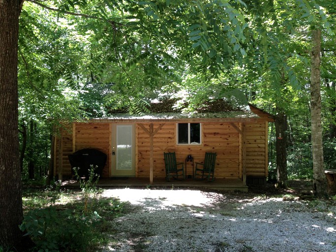 woods cabin in kentucky