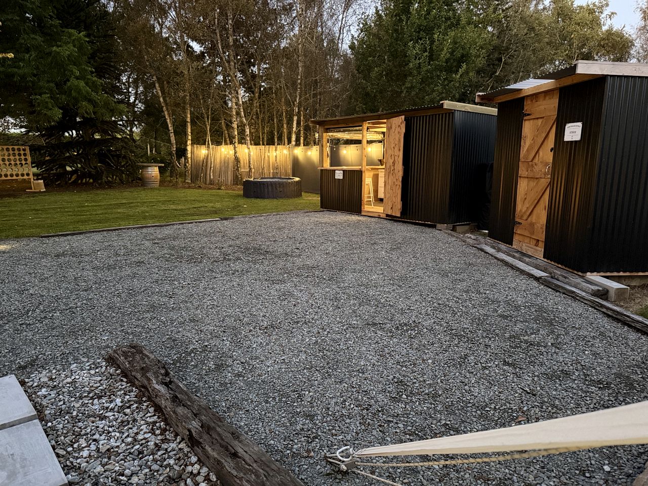 Enchanted Bell Tent Hideaway near the Mountains and Rivers of Southland, New Zealand
