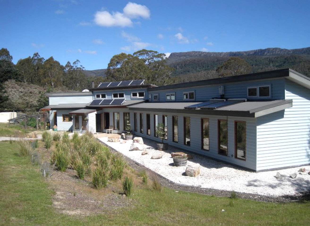 Delightful Room Rental in Secluded Bed and Breakfast in the Great Western Tiers of Northern Tasmania