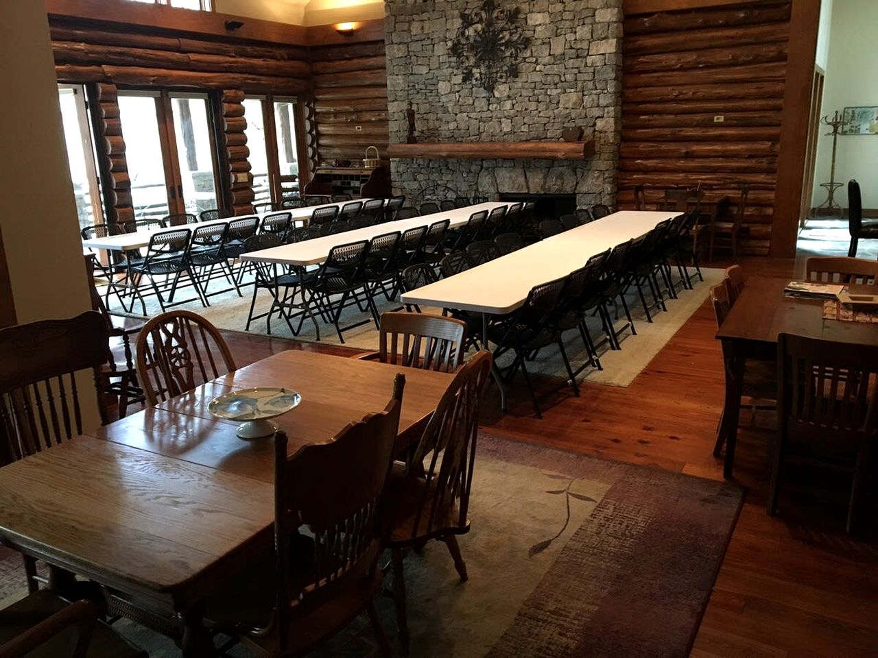 Beautiful Luminous Cabin with Deck and Indoor Spa Bath in Tennessee