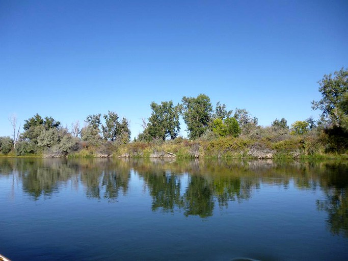 Cabins (Fort smith, Montana, United States)