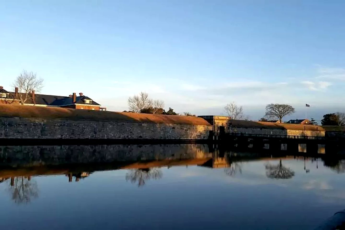 Bright and Unique Caravan Rental for Glamping Getaway near Virginia Beach