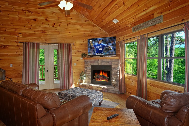 -- (United States, Gatlinburg, Tennessee)