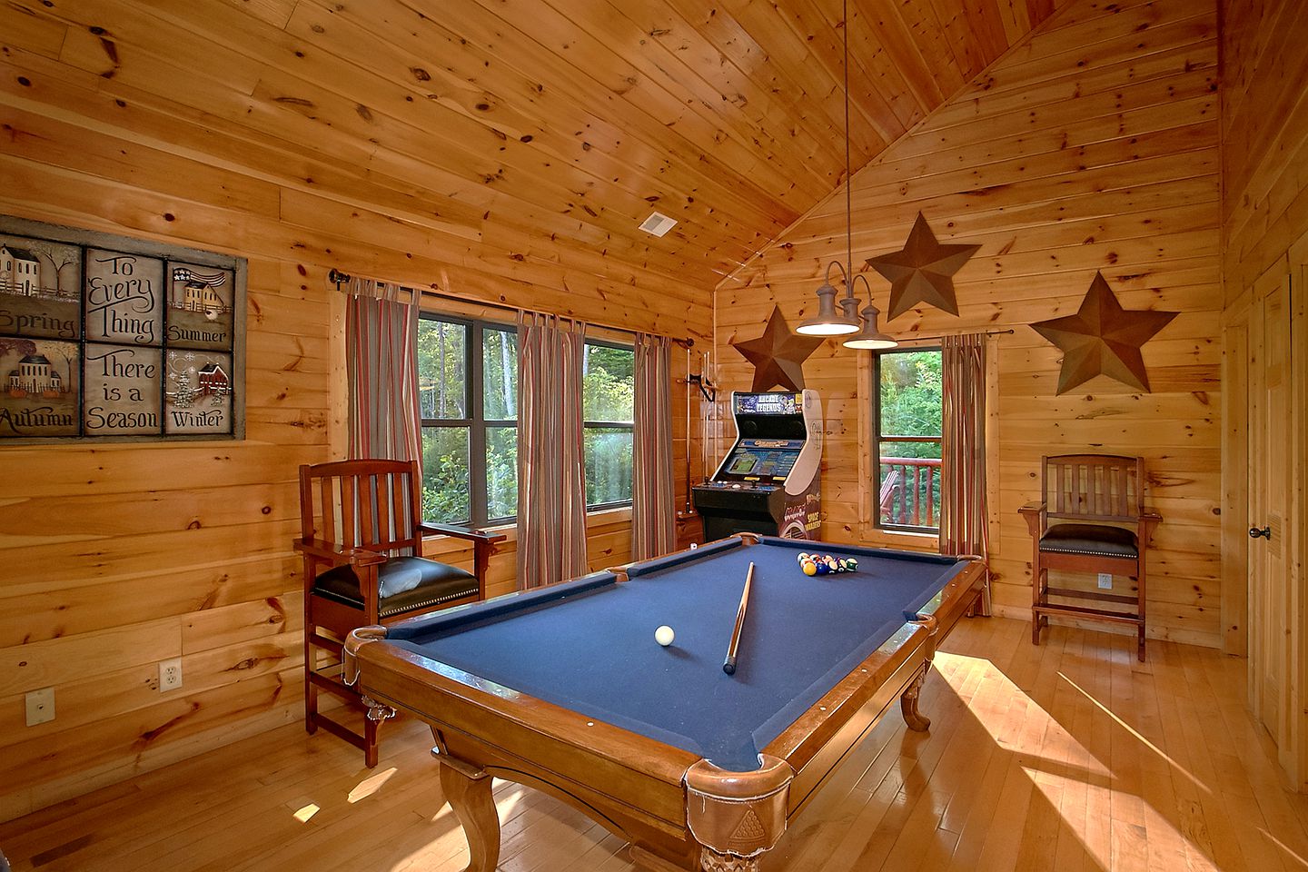 Gorgeous Gatlinburg Cabin for a Family Getaway in Tennessee