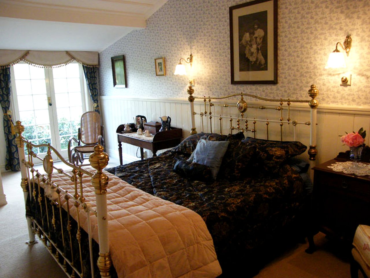 Luxurious Bed and Breakfast with a Lovely Spa Pool near Waikato, New Zealand