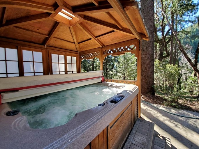 Vacation Rentals (United States of America, Dunsmuir, California)