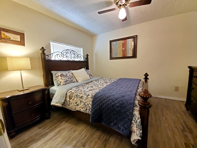 Vacation Rentals (United States of America, Dunsmuir, California)