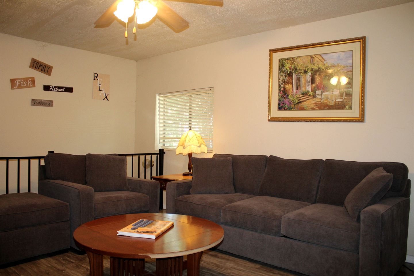 Spacious Woodland Getaway with Hot Tub and River Outlook in Dunsmuir, California