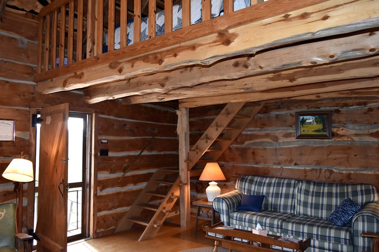 Rustic log cabins (Harper, Texas, United States)