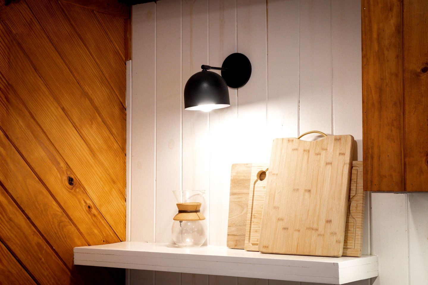 Luxury Fredericksburg Log Cabin with Heated Pool, Hot Tub & Game Room Near Main Street, Fredericksburg, TX